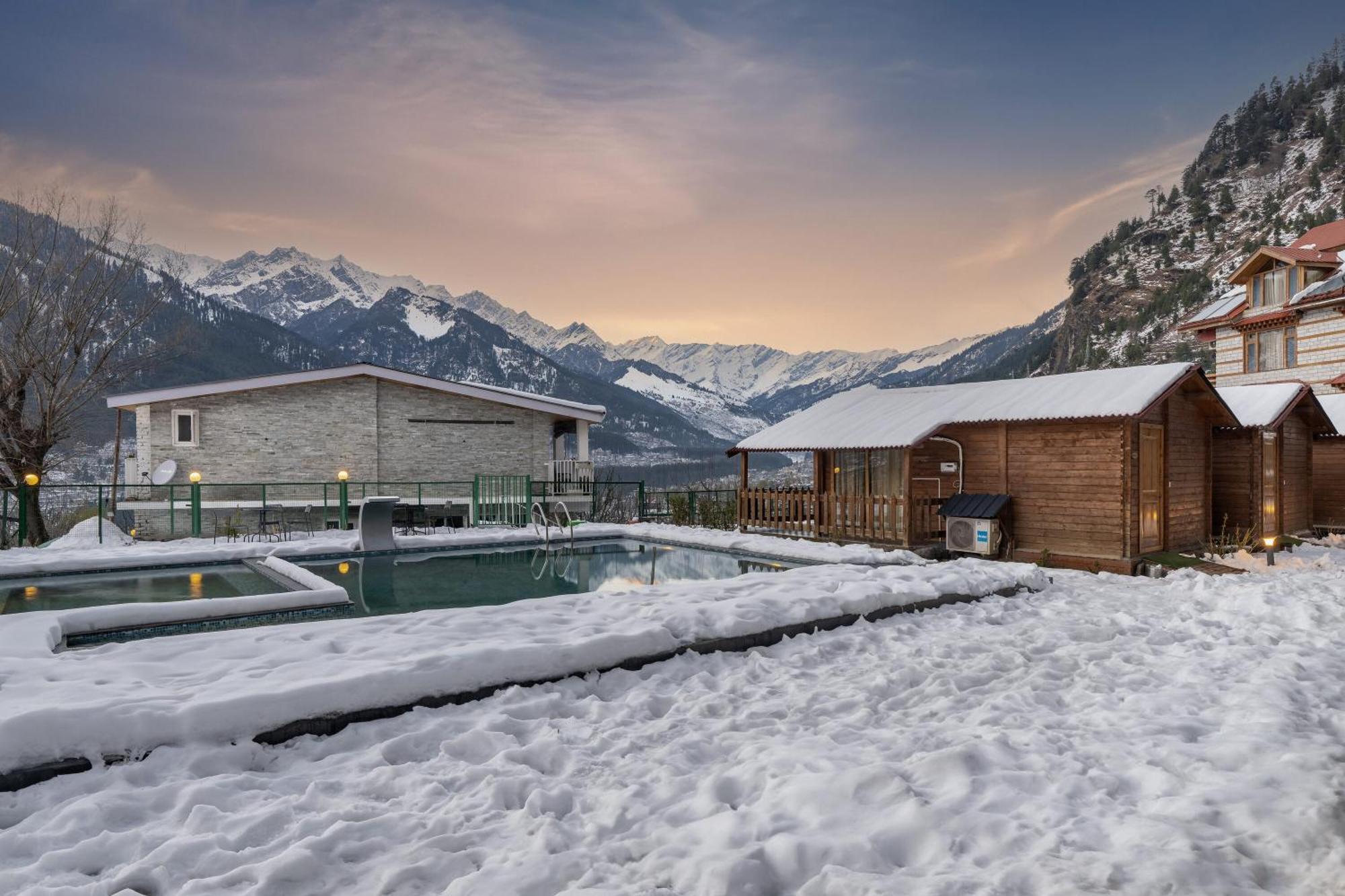 Hotel Echor Himalayan Heights Manali Exterior foto