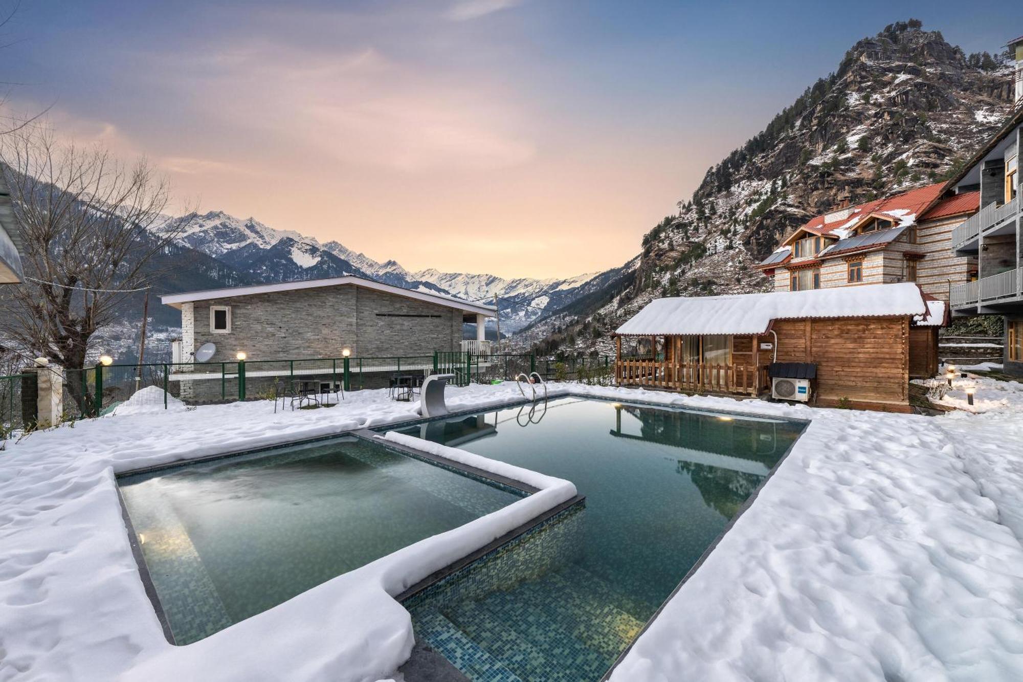 Hotel Echor Himalayan Heights Manali Exterior foto